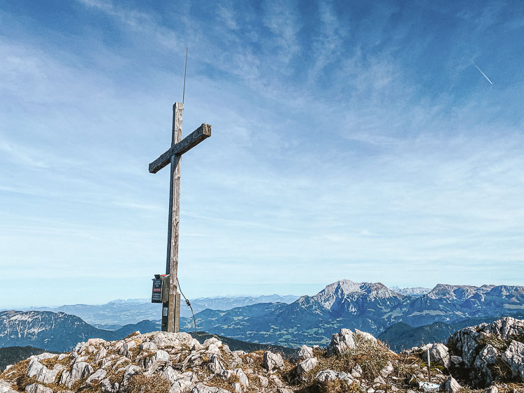 EDELWEIßLAHNERKOPF (1953m)